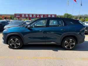 Geely Galaxy L7