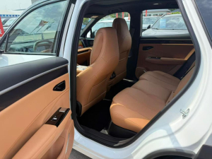 Geely Galaxy L7