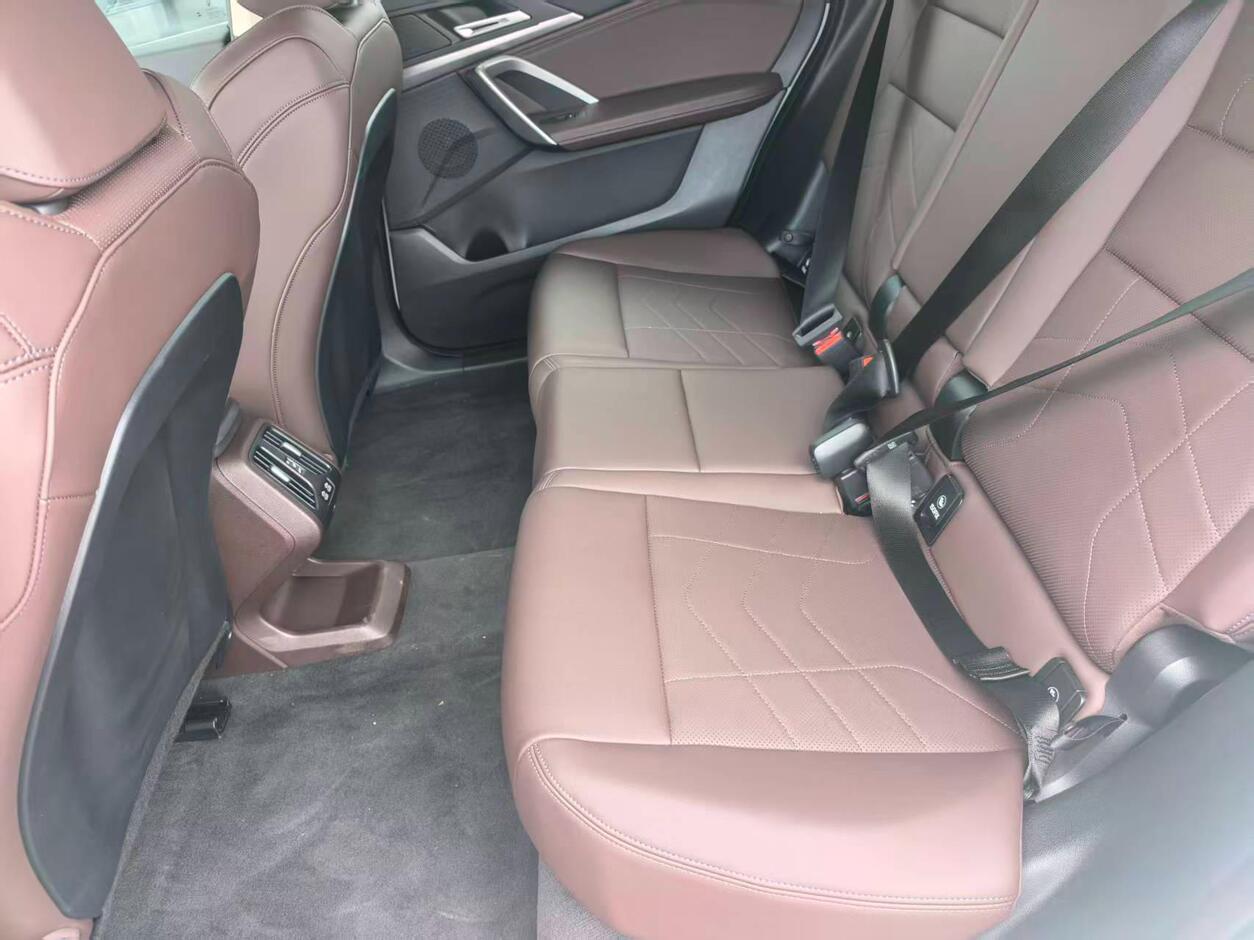  BMW iX1 xDrive25L M Sport 2025