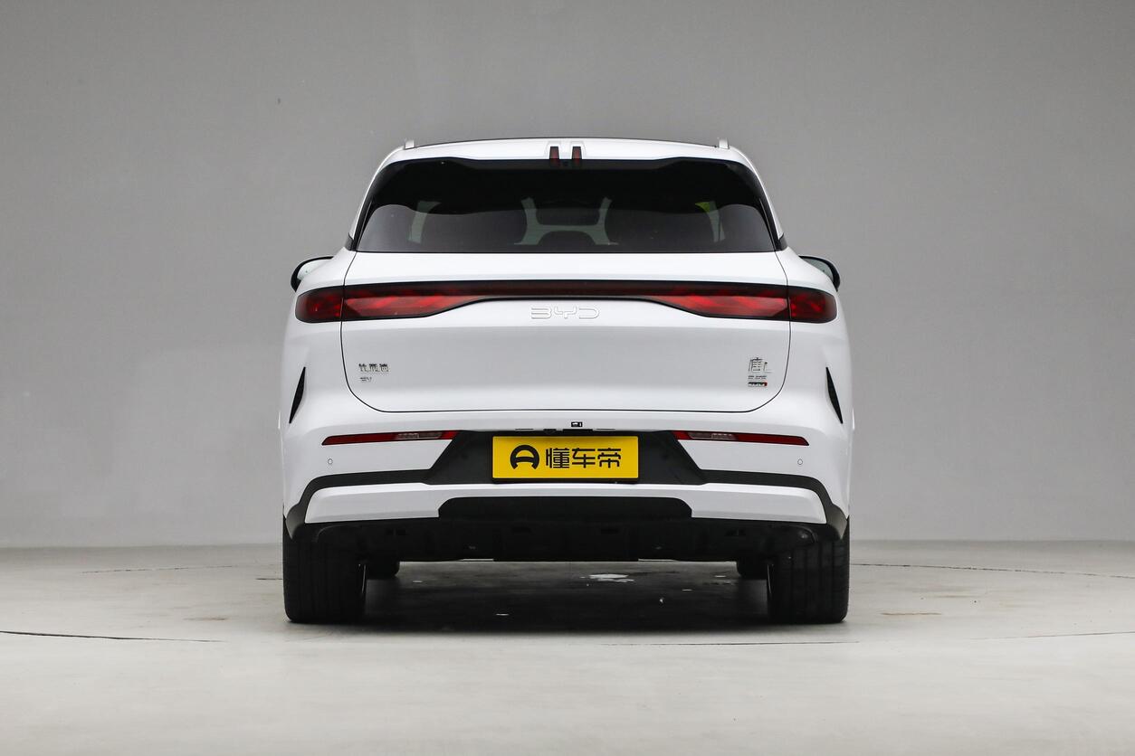  BYD Tang L EV with LiDAR