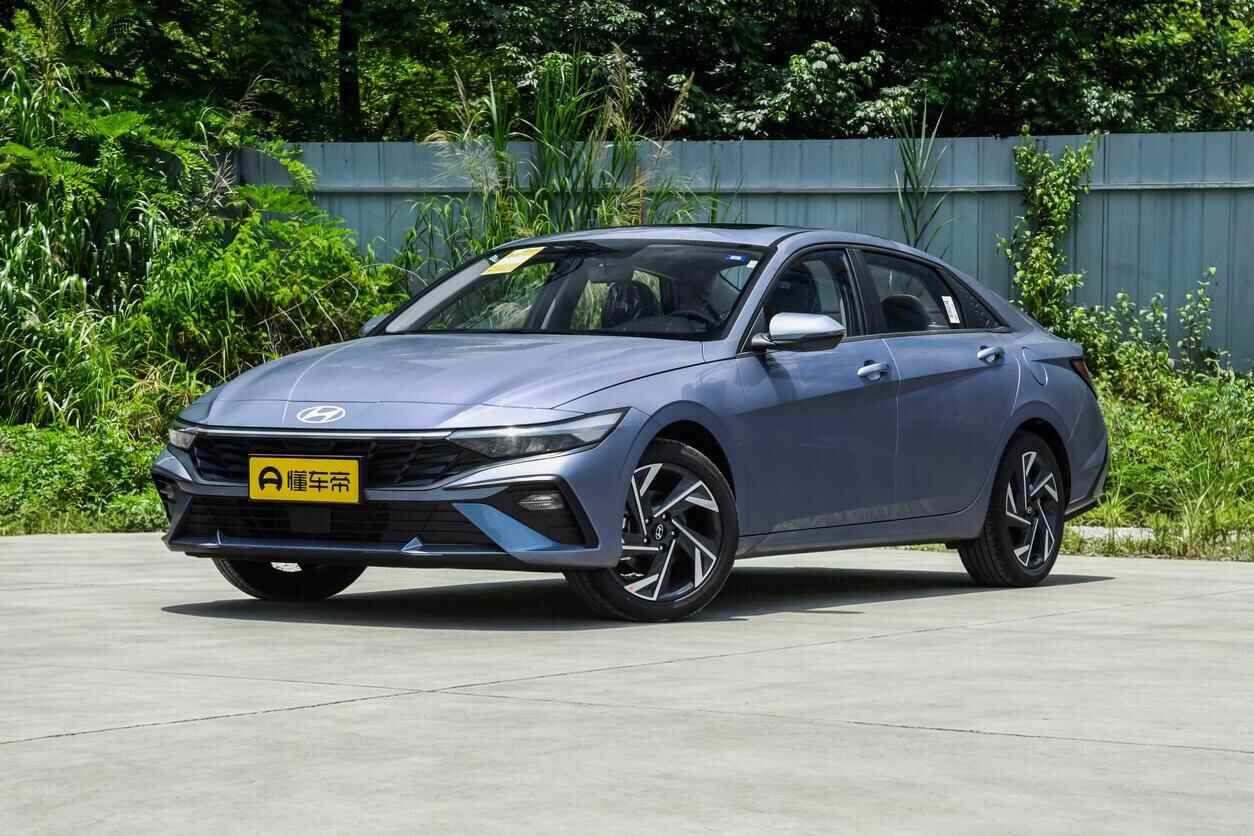  Hyundai Elantra 1.5L CVT GLX Elite Edition 2026