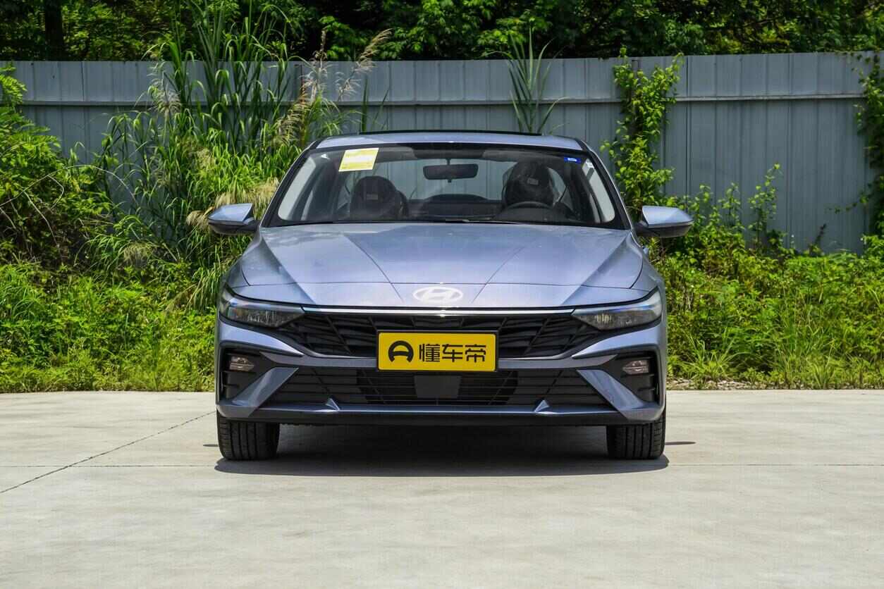  Hyundai Elantra 1.5L CVT GLX Elite Edition 2026