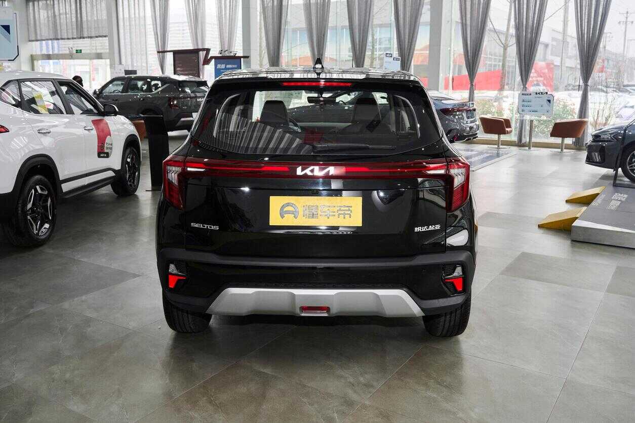  Kia Seltos
