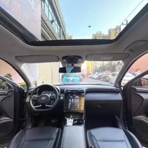  Hyundai Elantra 1