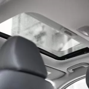  Hyundai Elantra 1