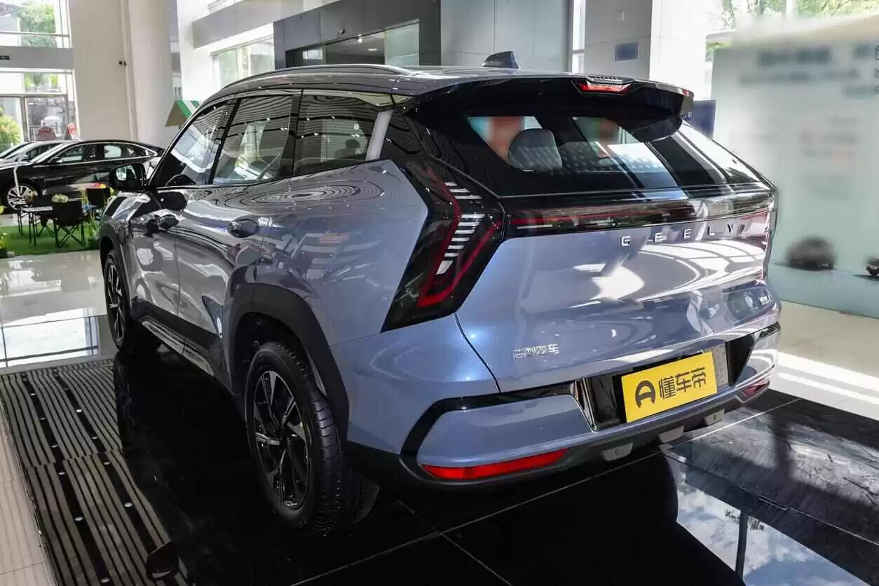  Geely Boyue L Departure Edition