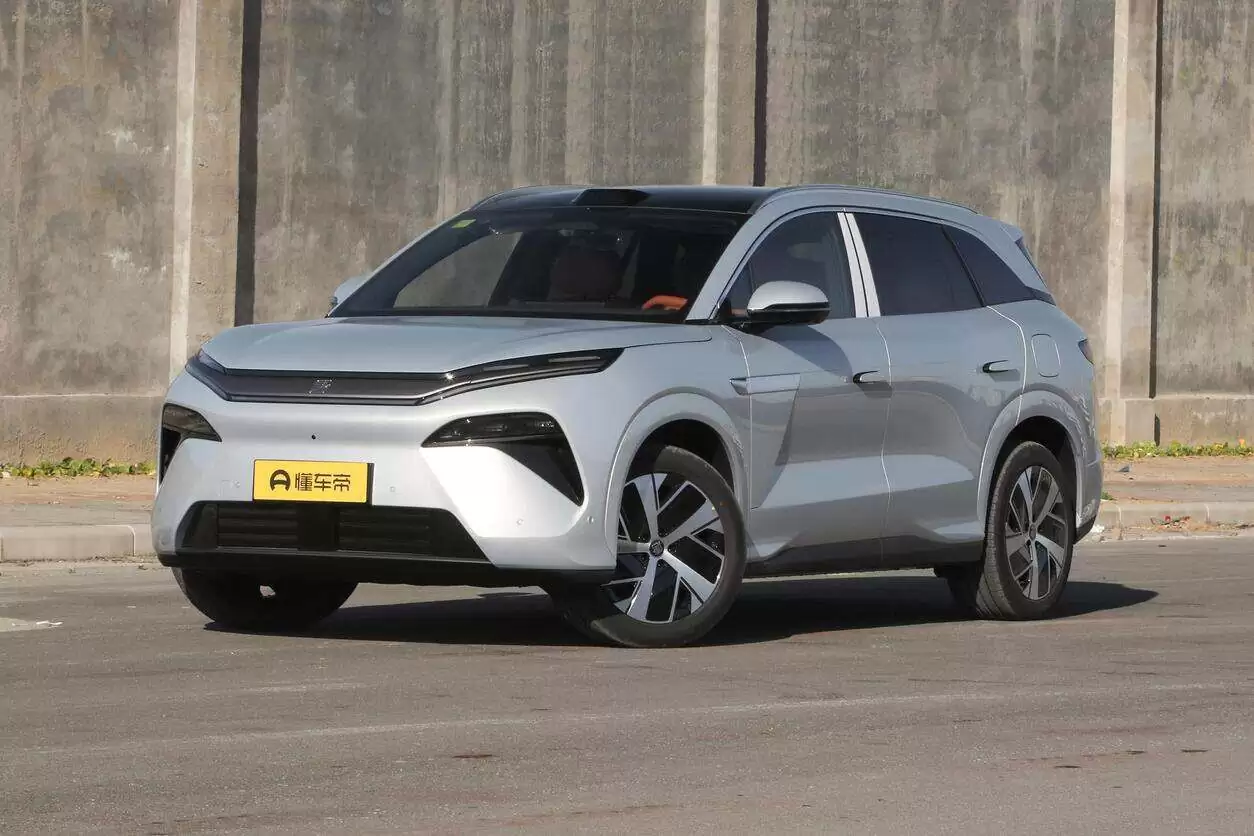  Tang L Premium