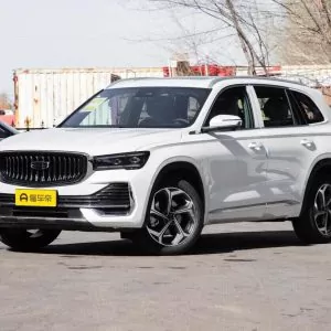  Geely Monjaro 2