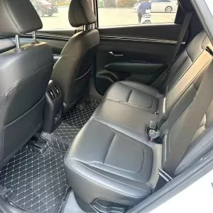  Hyundai Elantra 1