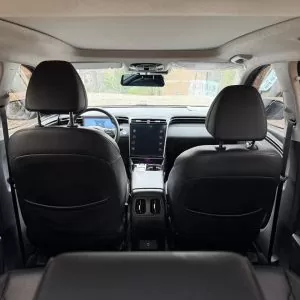  Hyundai Elantra 1