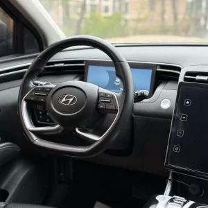  Hyundai Elantra 1