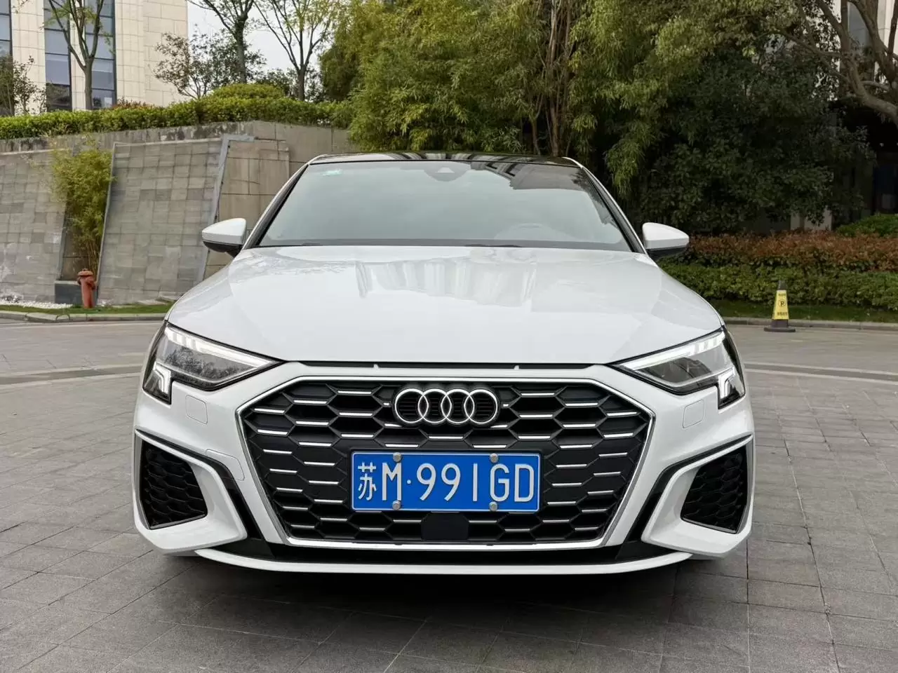  Audi A3 Sportback 35 TFSI Luxury Sport Edition