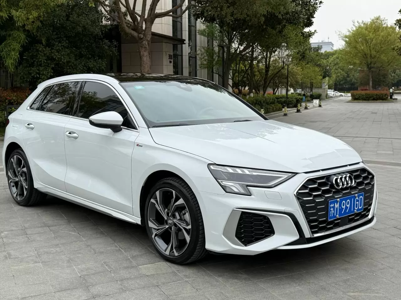  Audi A3 Sportback 35 TFSI Luxury Sport Edition