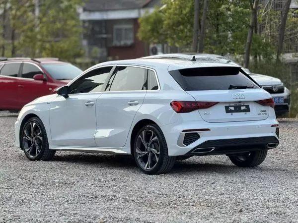  Audi A3 Luxury Sports Edition