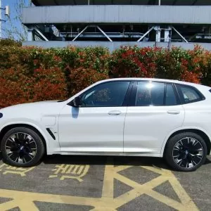  BMW iX1 xDrive25L M Sport 2025