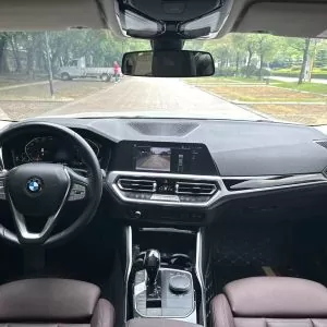  BMW i5 eDrive40L M Sport Package