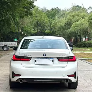  BMW i5 eDrive40L M Sport Package