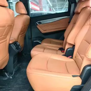  Geely Monjaro 2