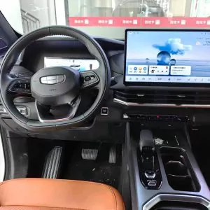  Geely Monjaro 2