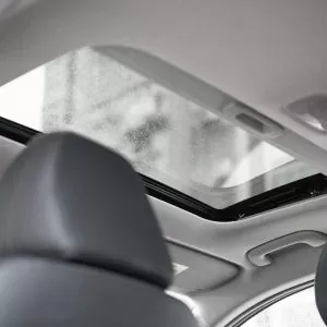 Hyundai Elantra 1