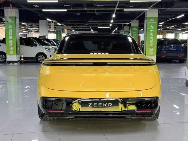  Zeekr 007 4WD 100 kWh Performance