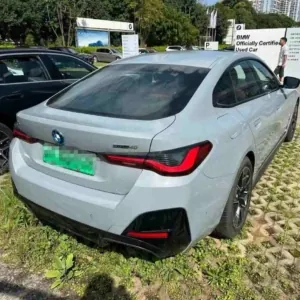  BMW i5