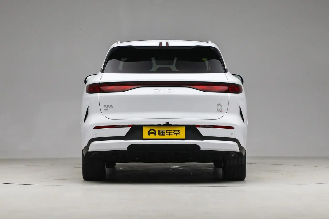  BYD Tang L EV with LiDAR
