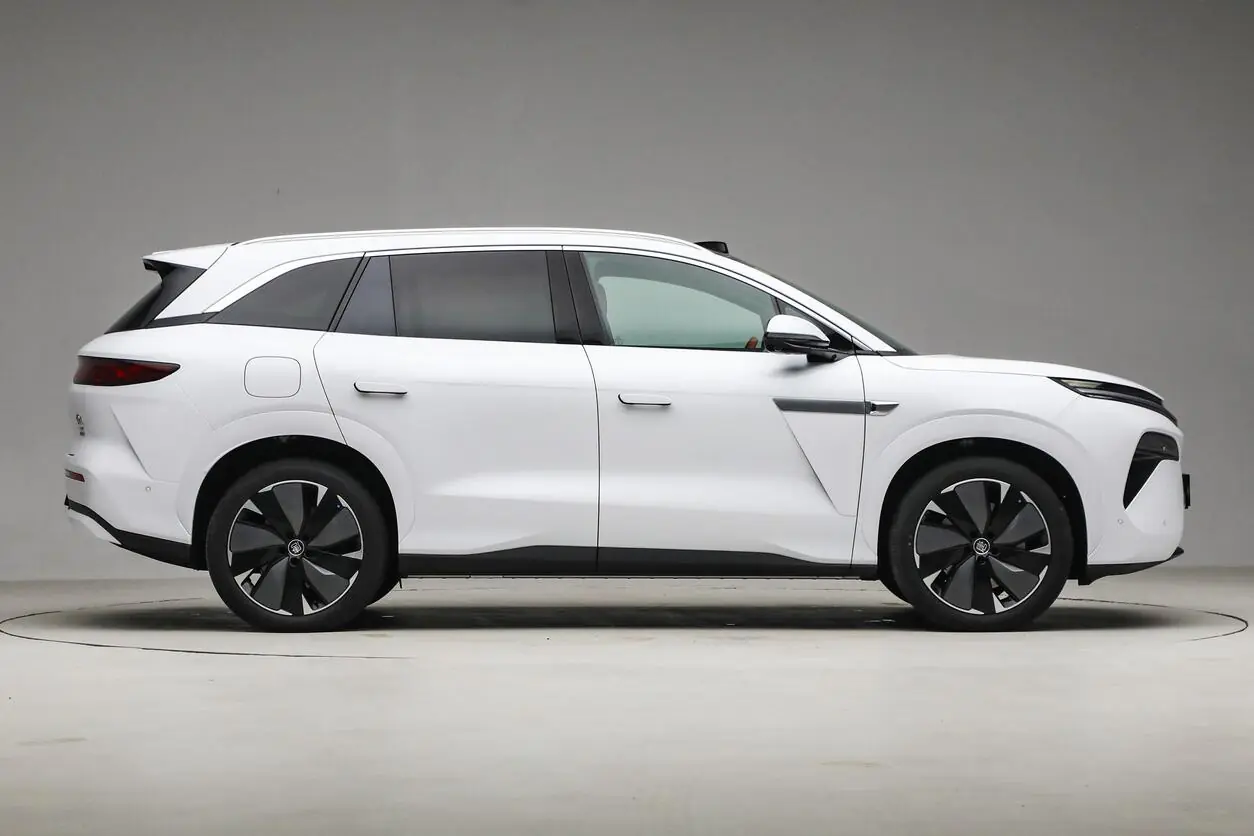  BYD Tang L EV with LiDAR