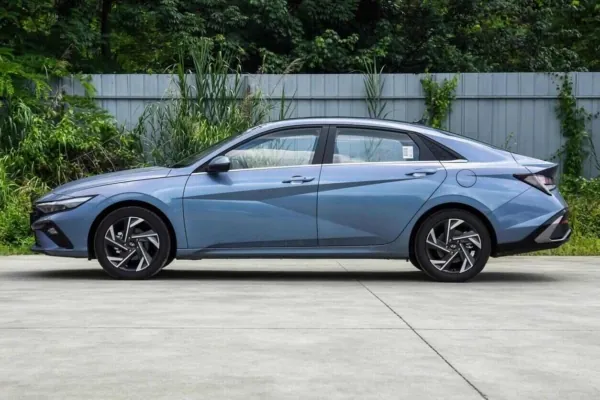  Hyundai Elantra 1.5L CVT GLX Elite Edition 2026