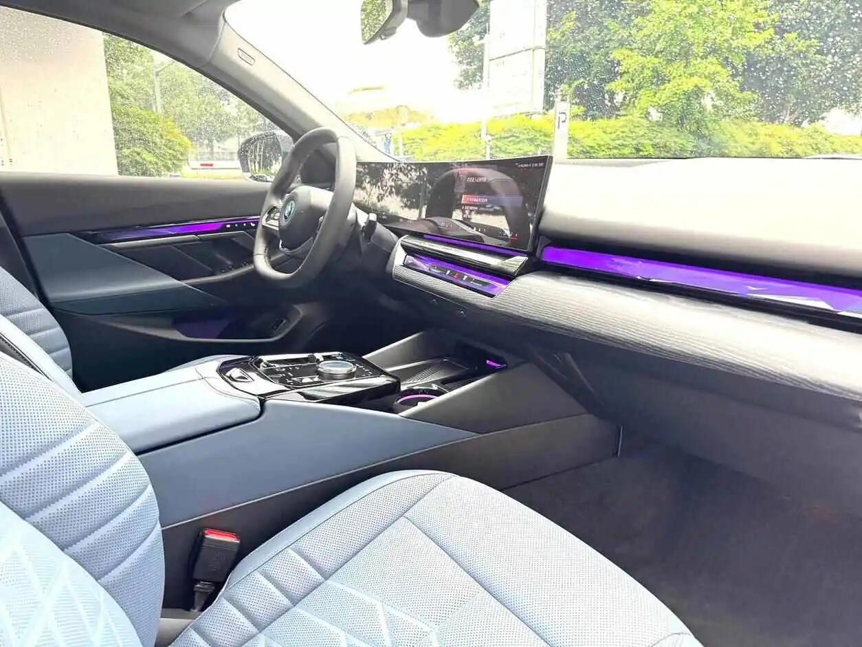  BMW i5