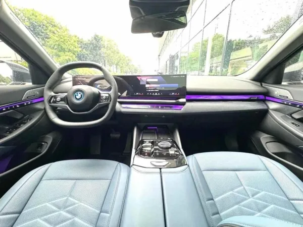  BMW i5