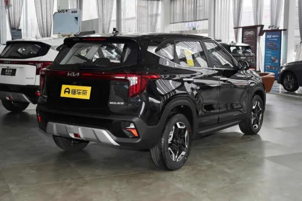  Kia Seltos